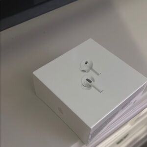 Apple AirPods Pro Wireless Earbuds